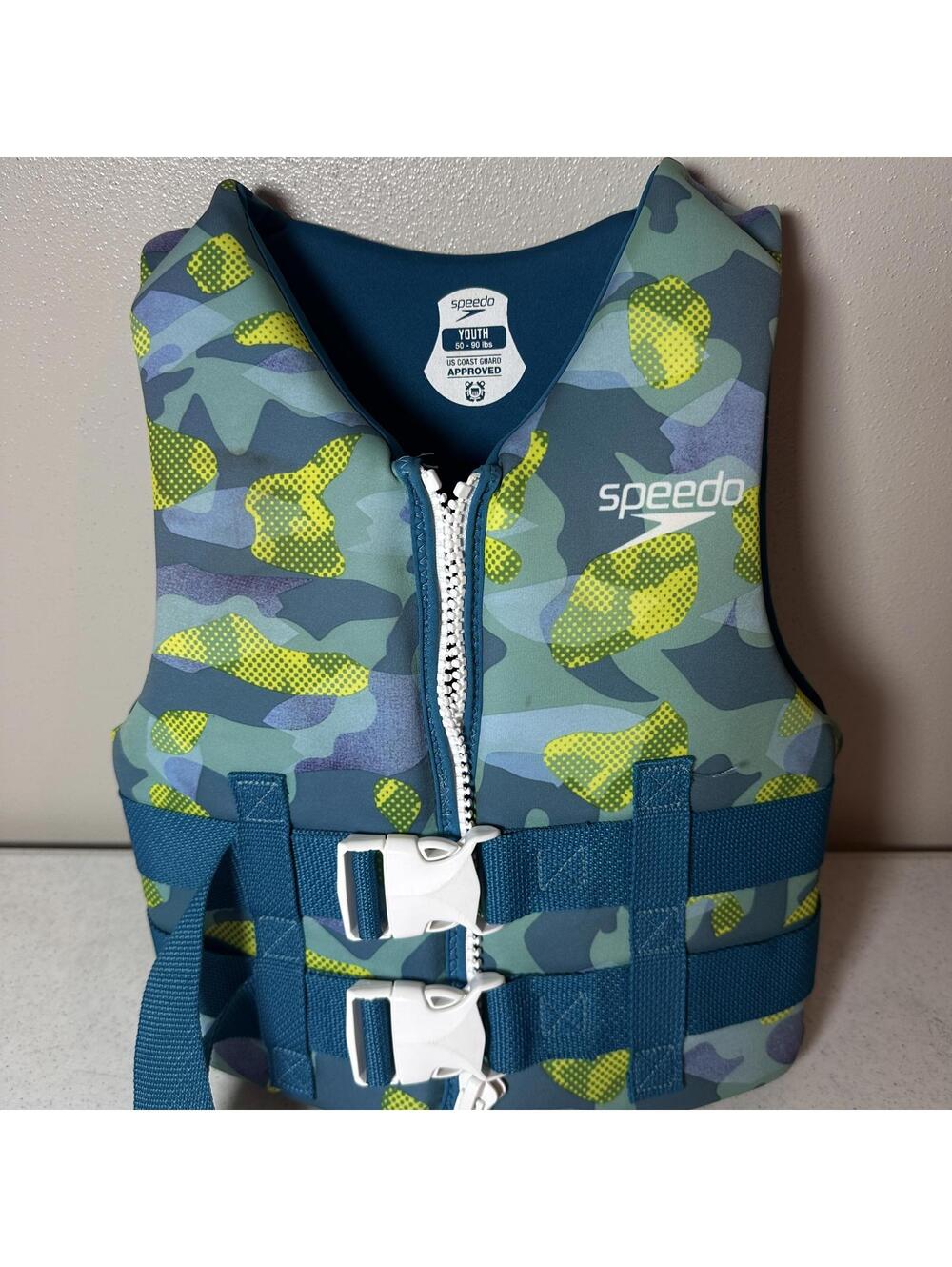Speedo Youth Life Jacket Vest with Camouflage Pattern